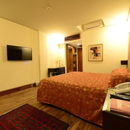 Regency Inn Hotel 拉合尔 外观 照片