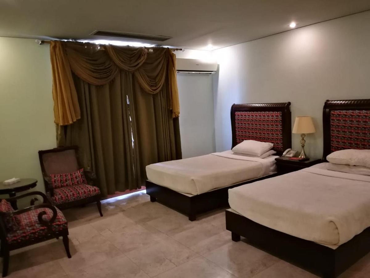 Regency Inn Hotel 拉合尔 外观 照片