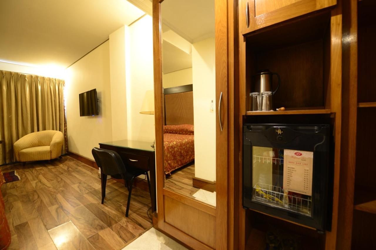 Regency Inn Hotel 拉合尔 外观 照片