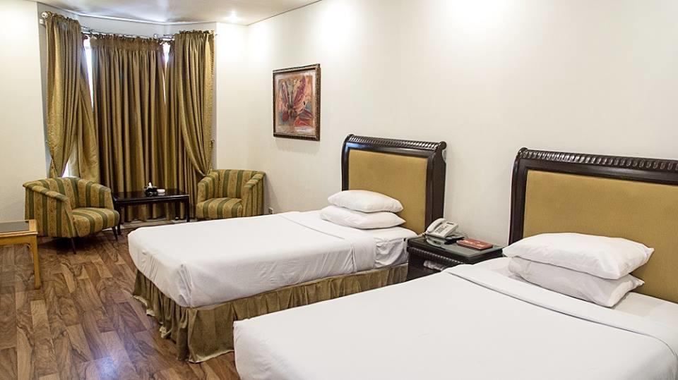 Regency Inn Hotel 拉合尔 外观 照片