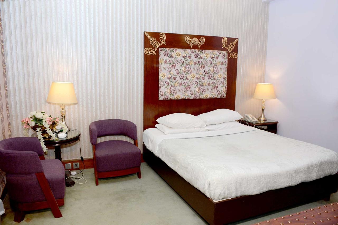 Regency Inn Hotel 拉合尔 外观 照片