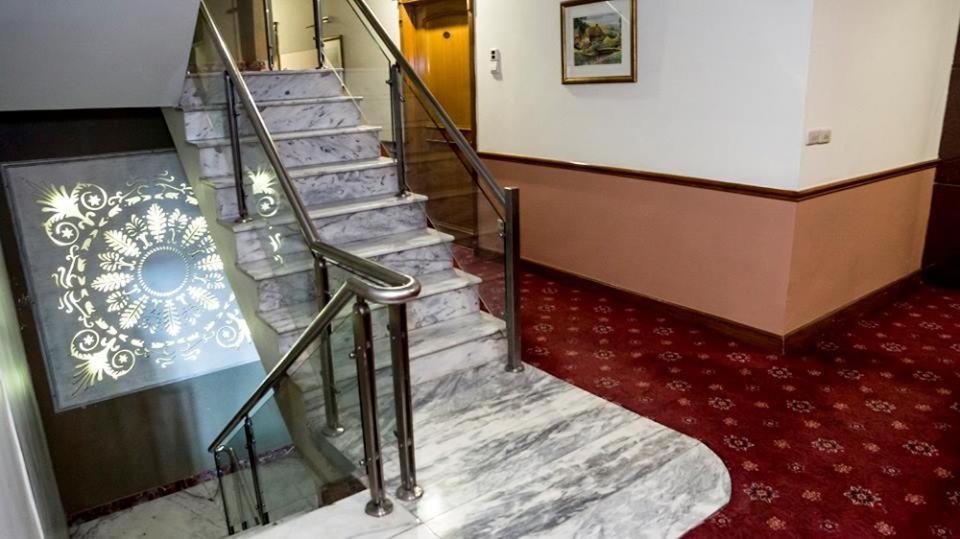 Regency Inn Hotel 拉合尔 外观 照片