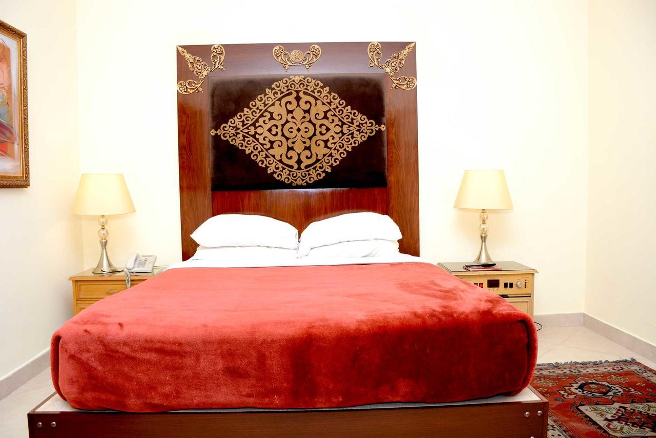 Regency Inn Hotel 拉合尔 外观 照片