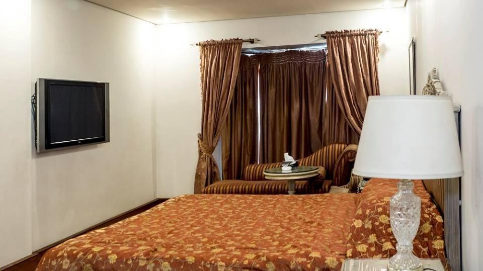 Regency Inn Hotel 拉合尔 外观 照片