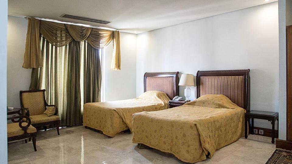 Regency Inn Hotel 拉合尔 外观 照片